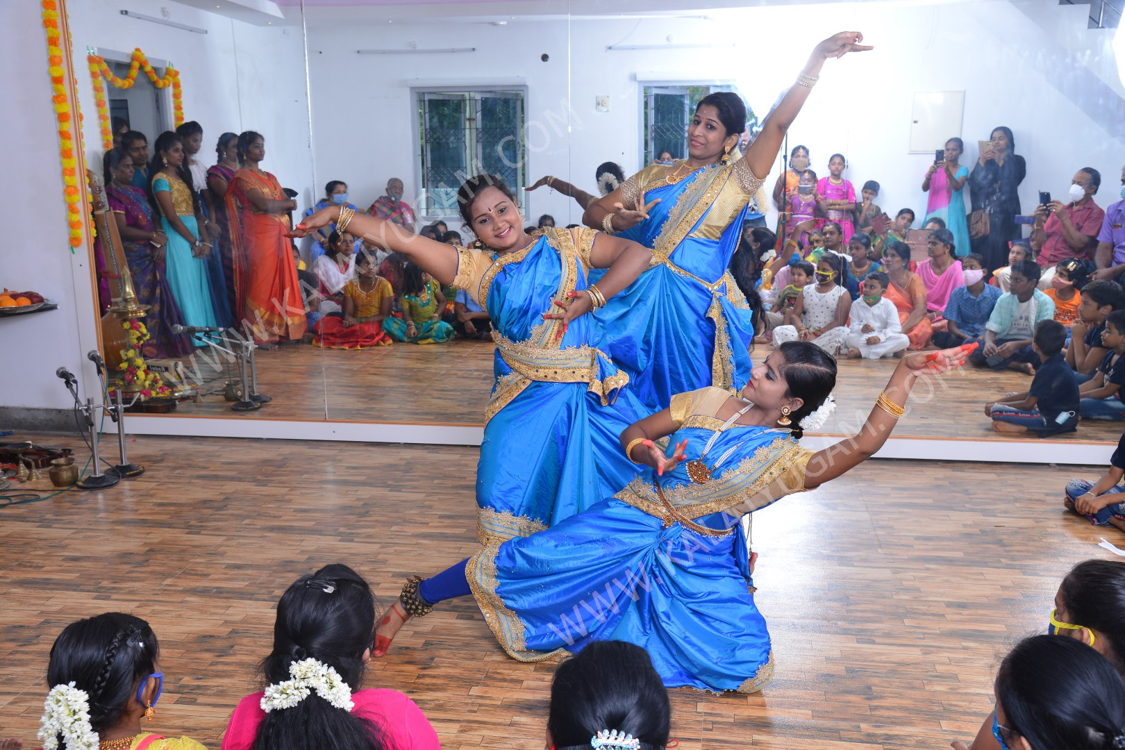 arangentram - kalaiyugam